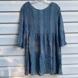 Forever 21 blue open back Aztec dress